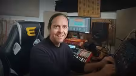 Udemy Beginner's Guide To Electronic Music Production [TUTORiAL]